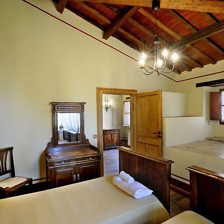 Albergo Diffuso Borgo Montemaggiore Montemaggiore al Metauro Luaran gambar