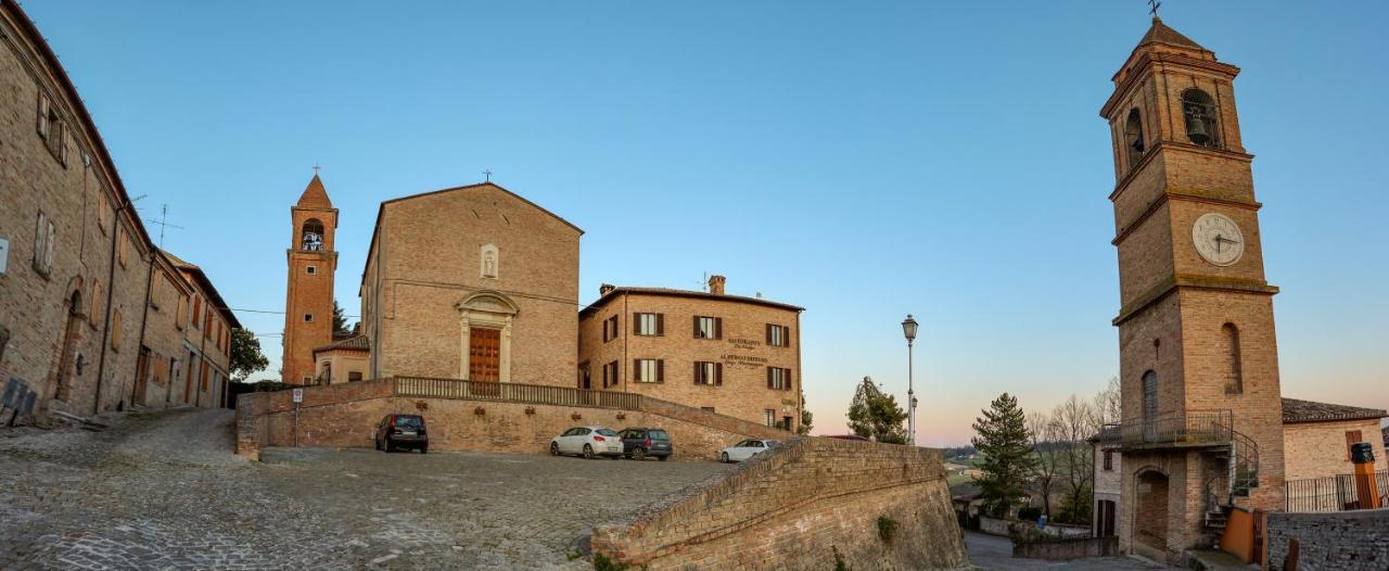 Albergo Diffuso Borgo Montemaggiore Montemaggiore al Metauro Luaran gambar