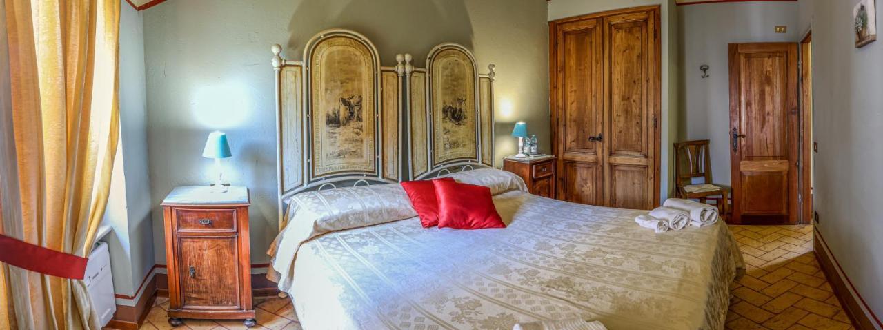 Albergo Diffuso Borgo Montemaggiore Montemaggiore al Metauro Luaran gambar