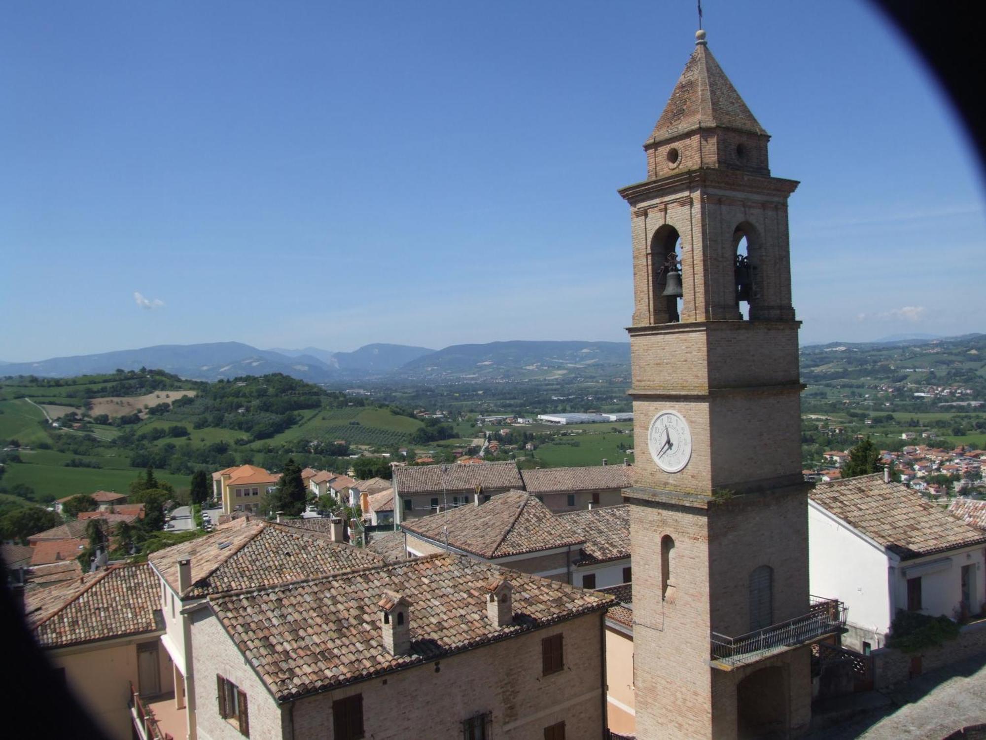 Albergo Diffuso Borgo Montemaggiore Montemaggiore al Metauro Bilik gambar